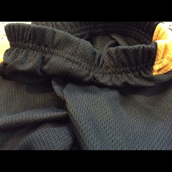 Gift with Purchase - Picture 7 of 9